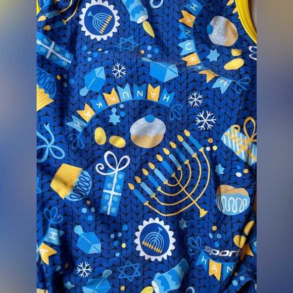 💙 YOUTH SPORTI GRANNY SWEATER DANCING DREIDEL ONE PIECE SWIMSUIT SIZE 24 - Picture 3 of 4